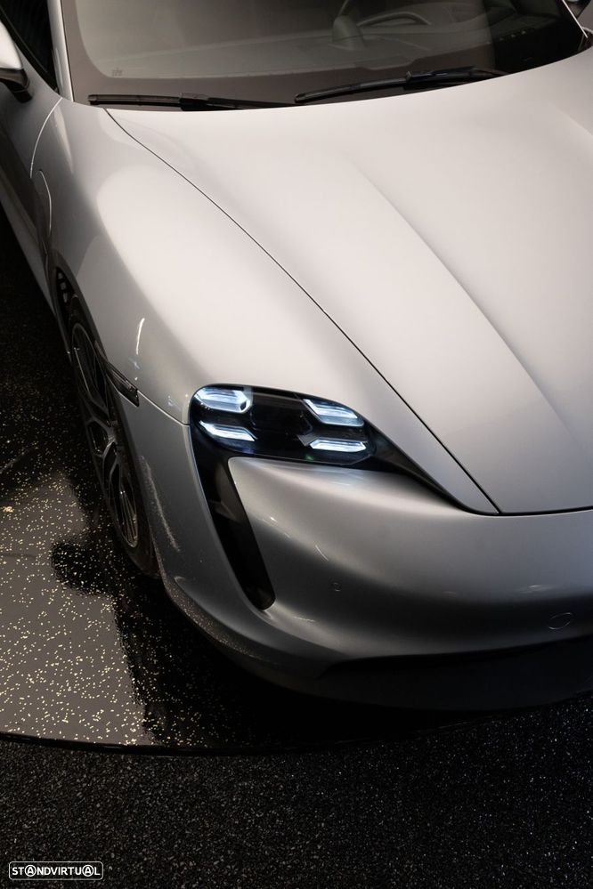 Porsche Taycan 4S Bateria Performance Plus - 41