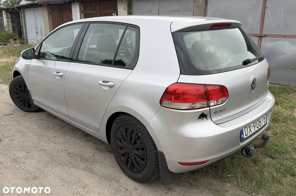 Volkswagen Golf 1.6 Comfortline - 5