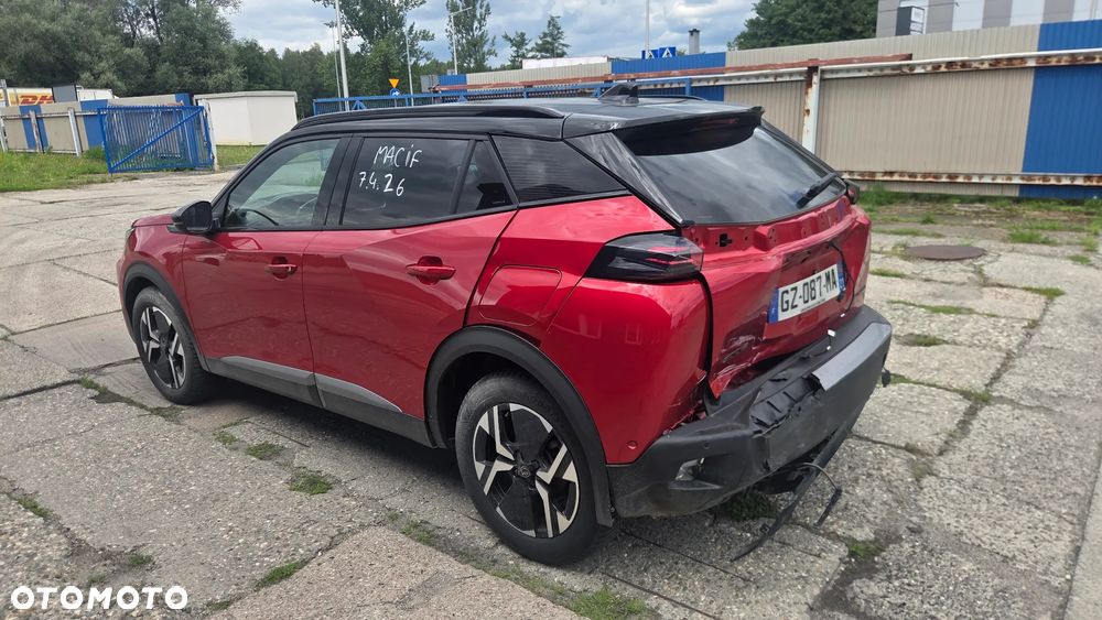 Peugeot 2008 - 4
