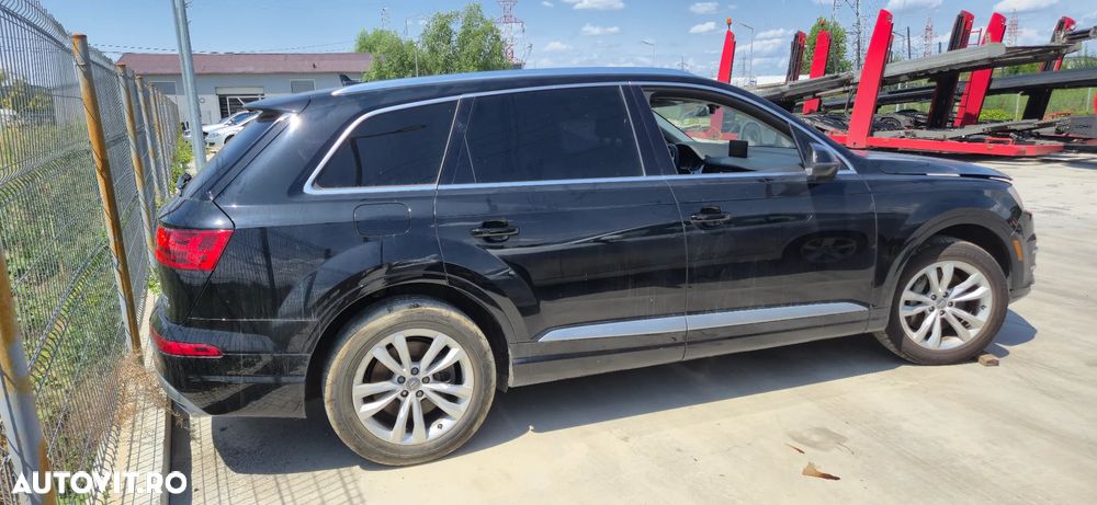 Audi Q7 3.0 TFSI Quattro Tiptronic - 4