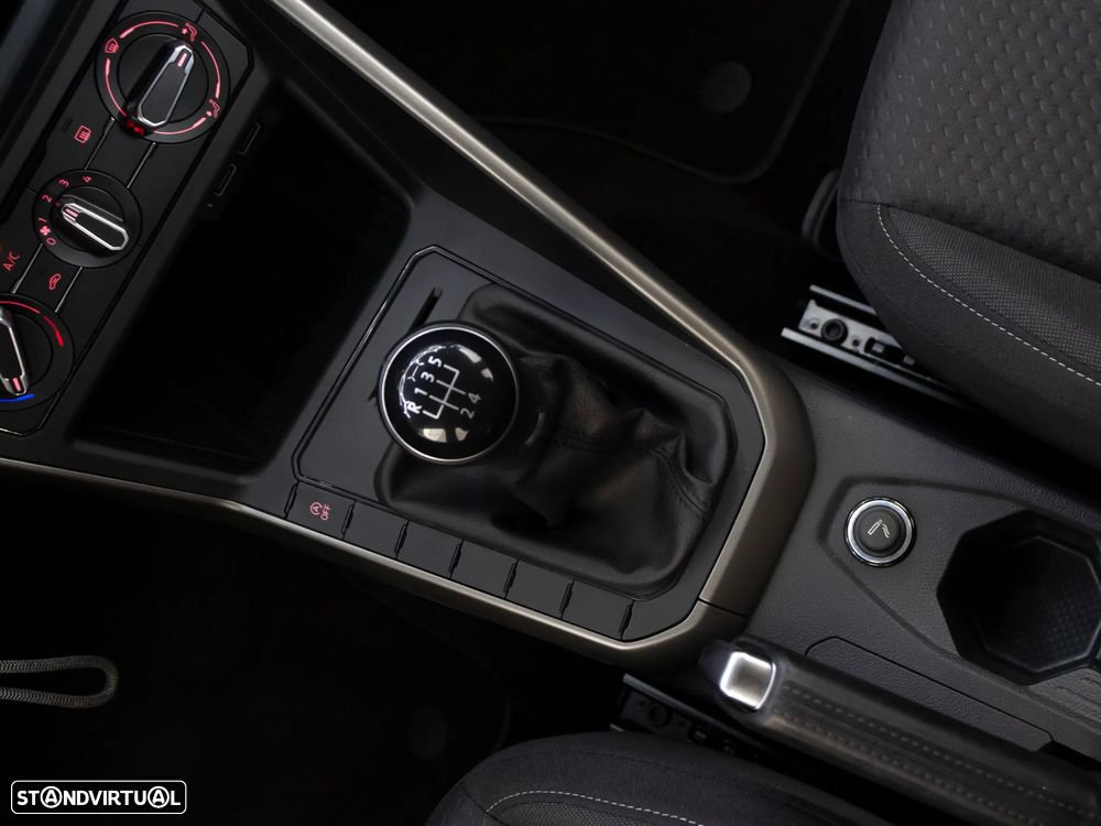 VW Polo 1.0 Confortline - 31