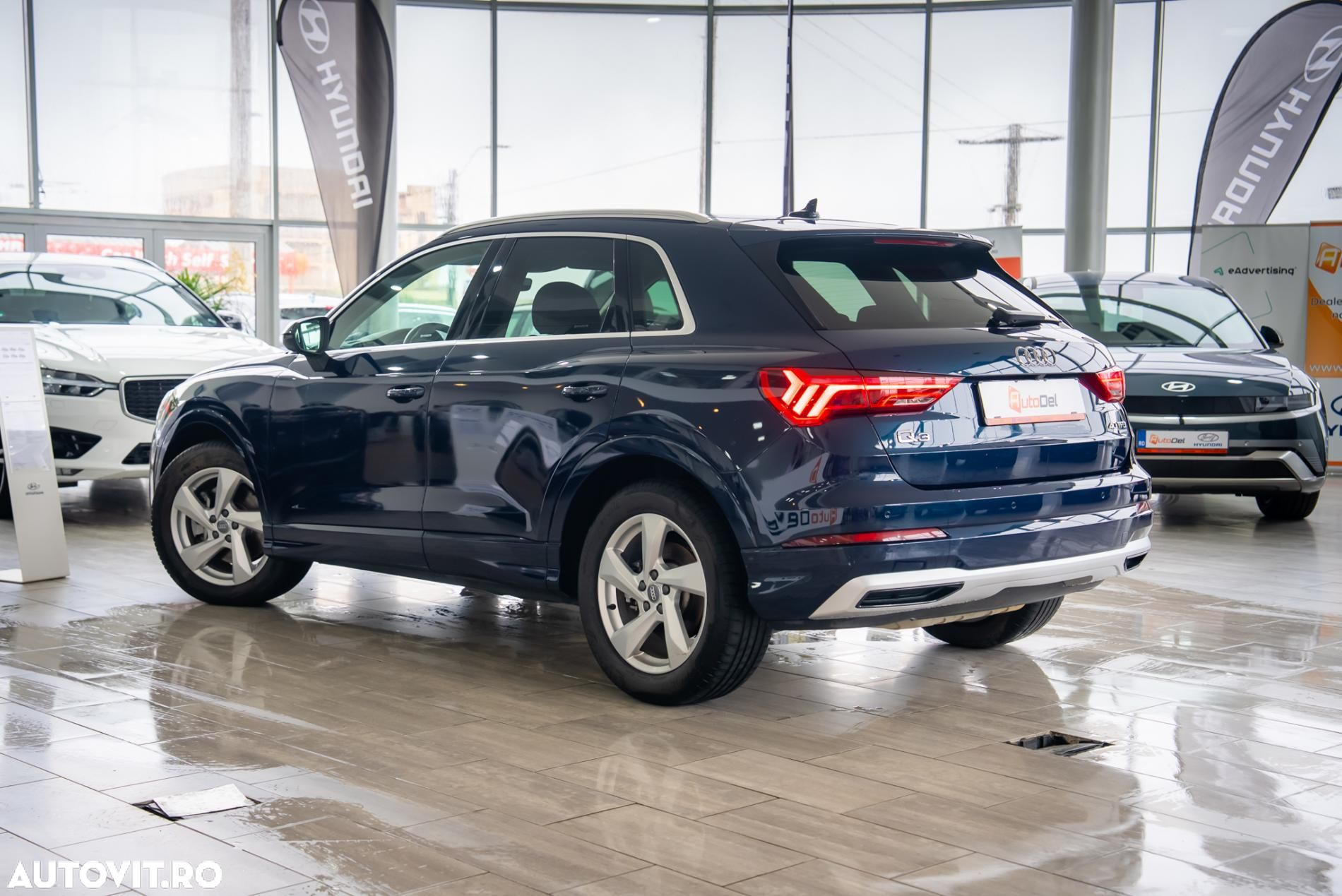 Audi Q3 2.0 40 TFSI S tronic quattro Advanced - 3