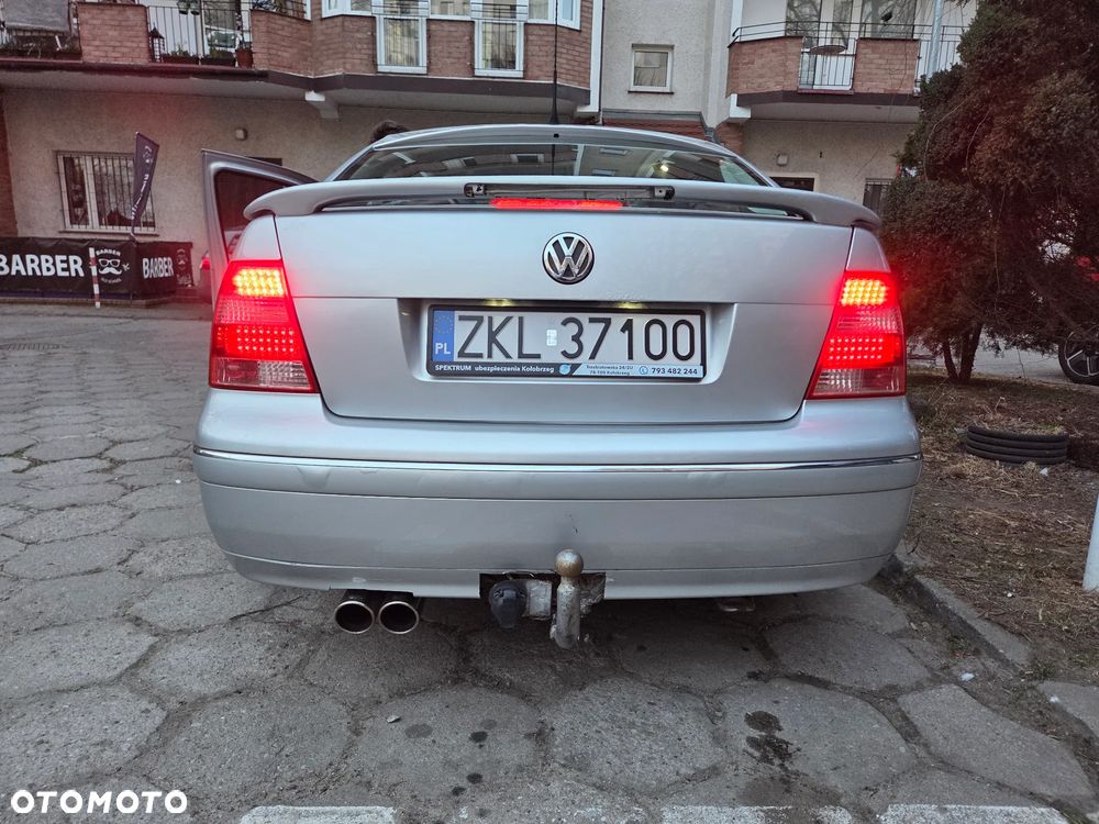 Volkswagen Bora 2.0 Comfortline - 15