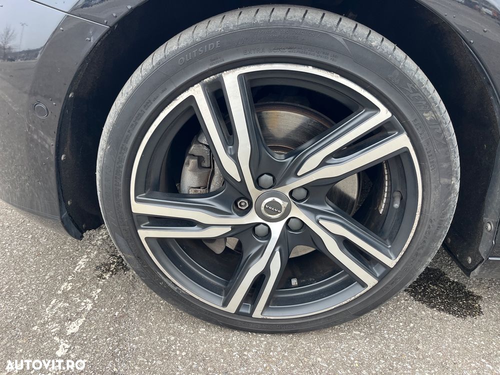 Volvo V40 D4 Ocean Race - 19