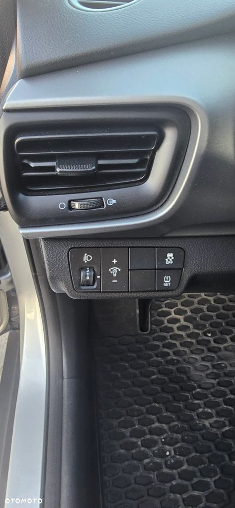 Kia Stonic 1.4 M - 7