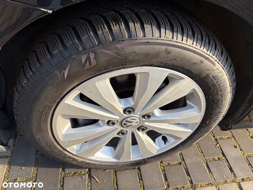 Volkswagen Golf 1.6 TDI BMT Comfortline - 13