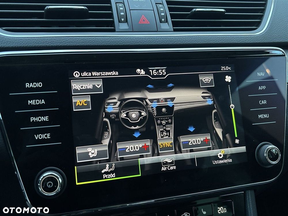 Skoda Superb 2.0 TDI SCR Style DSG - 30