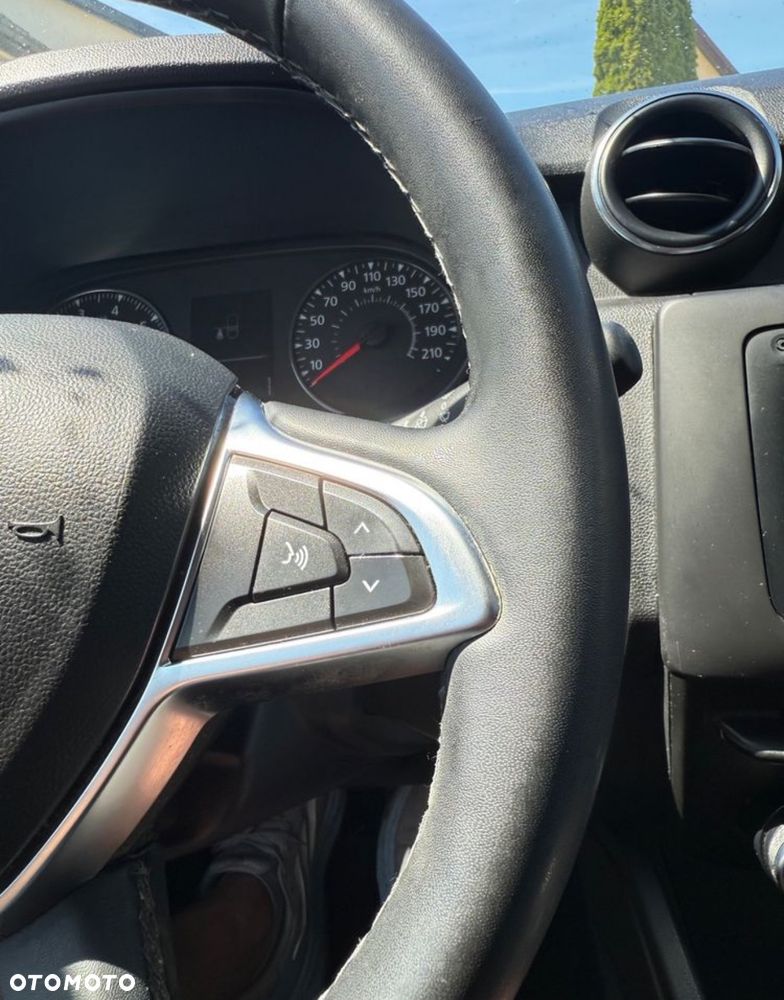 Dacia Duster 1.6 SCe Prestige - 14