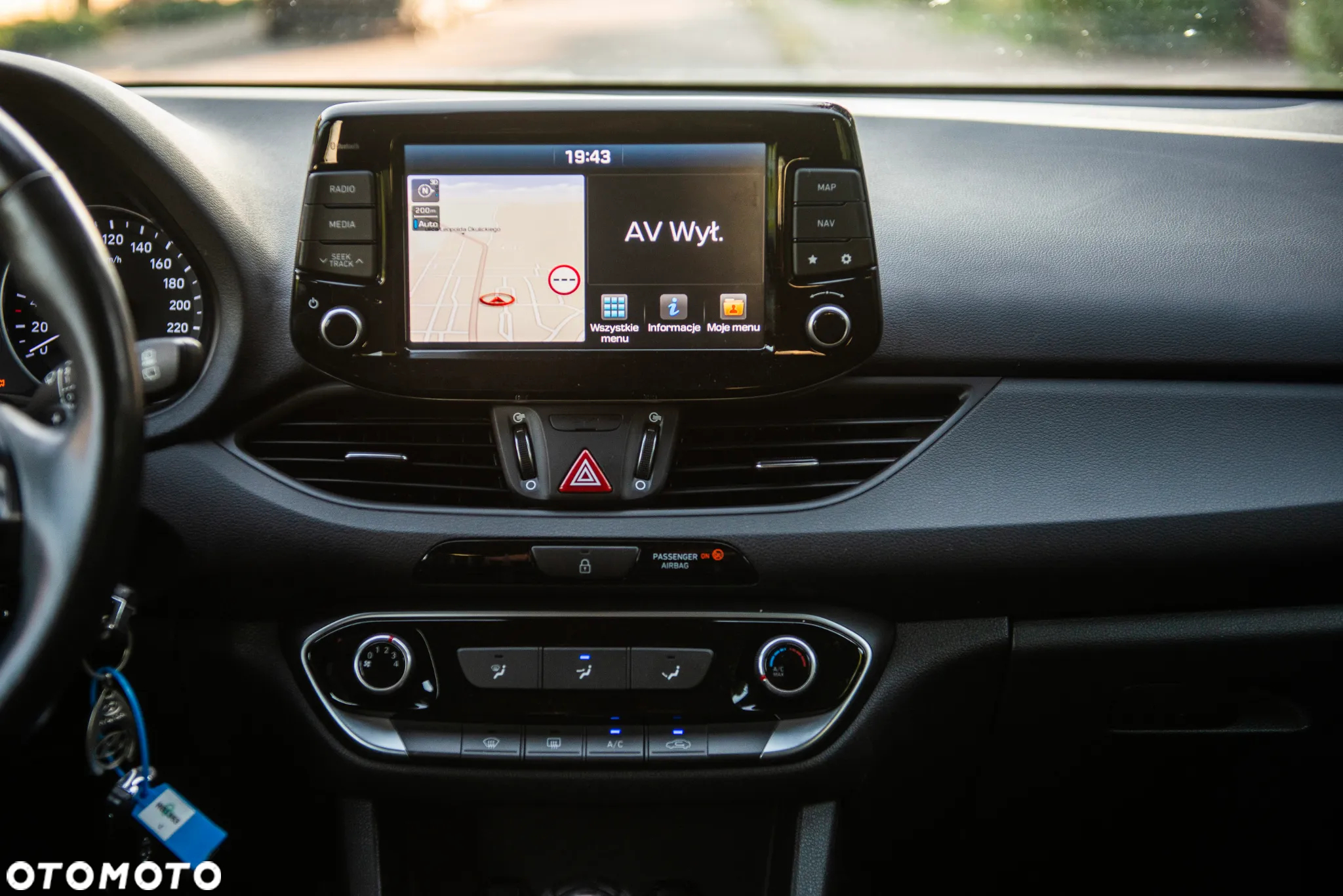 Hyundai i30 Kombi 1.4 T-GDI DCT Premium - 32