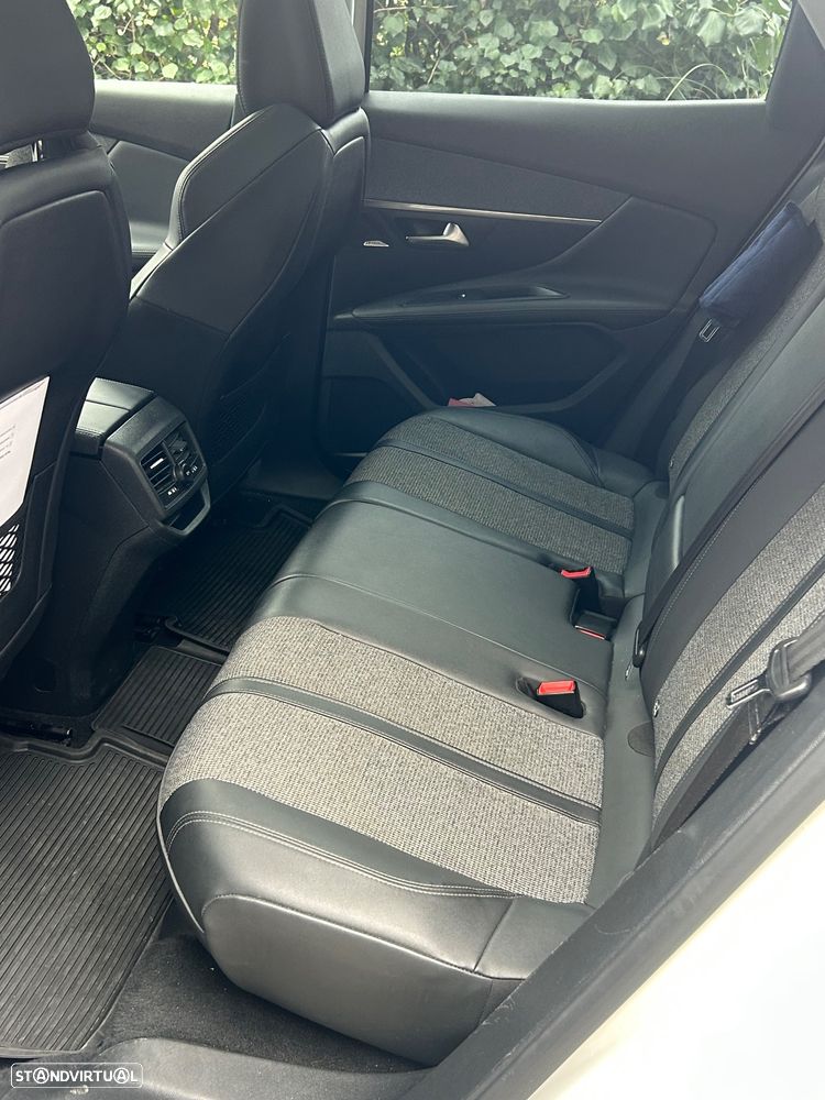 Peugeot 3008 BlueHDi 130 Stop & Start EAT8 Allure Business-Pack - 15