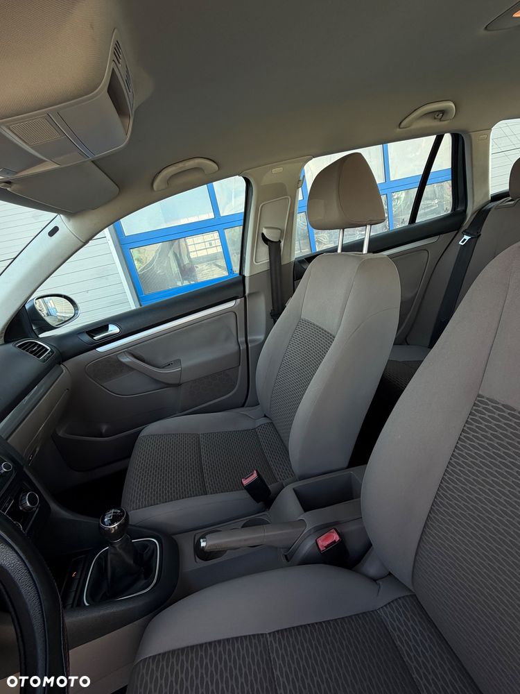 Volkswagen Golf 1.6 Edition - 26