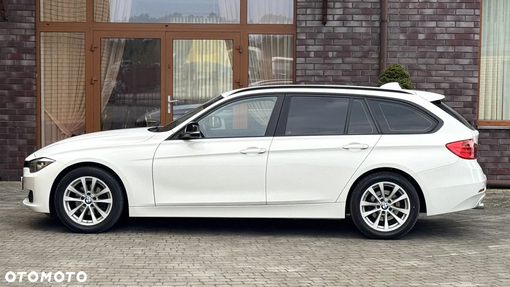 BMW Seria 3 316d Luxury Line EU6 - 11