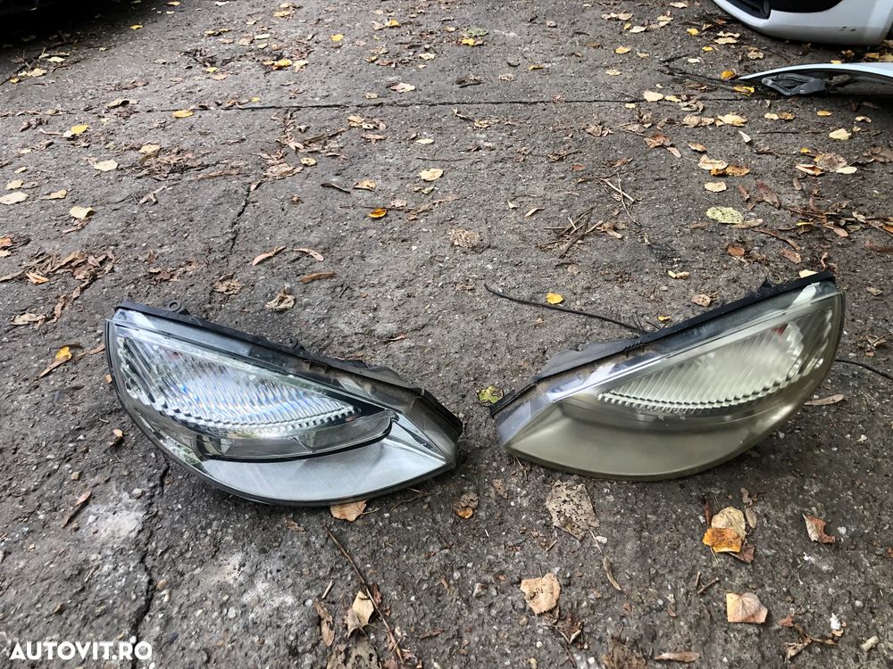 Far stanga/Far dreapta Renault Scenic 2005 halogen - 5