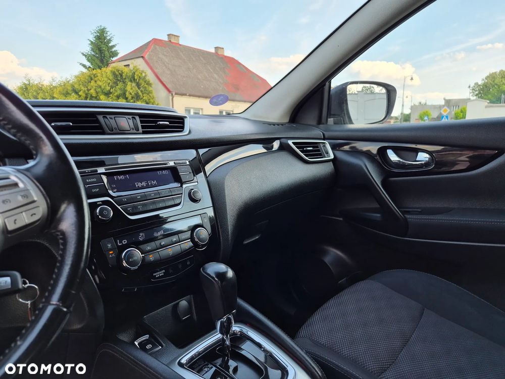 Nissan Qashqai - 22