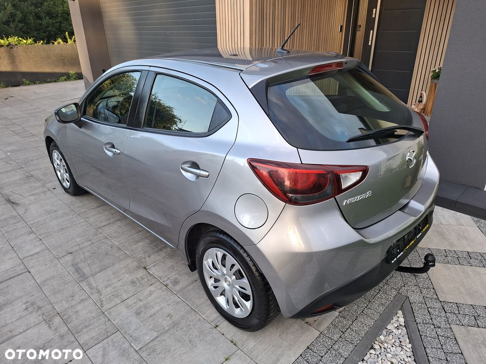 Mazda 2 - 3