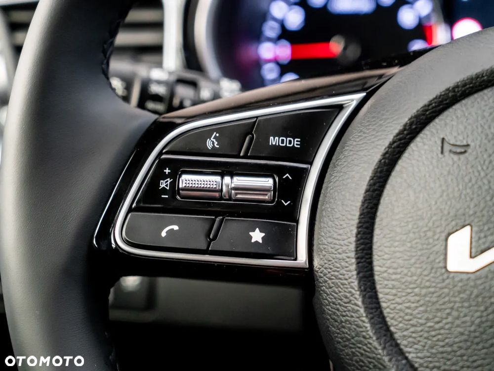 Kia XCeed 1.6 T-GDI Tribute DCT - 25
