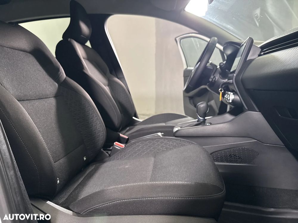 Renault Clio - 12
