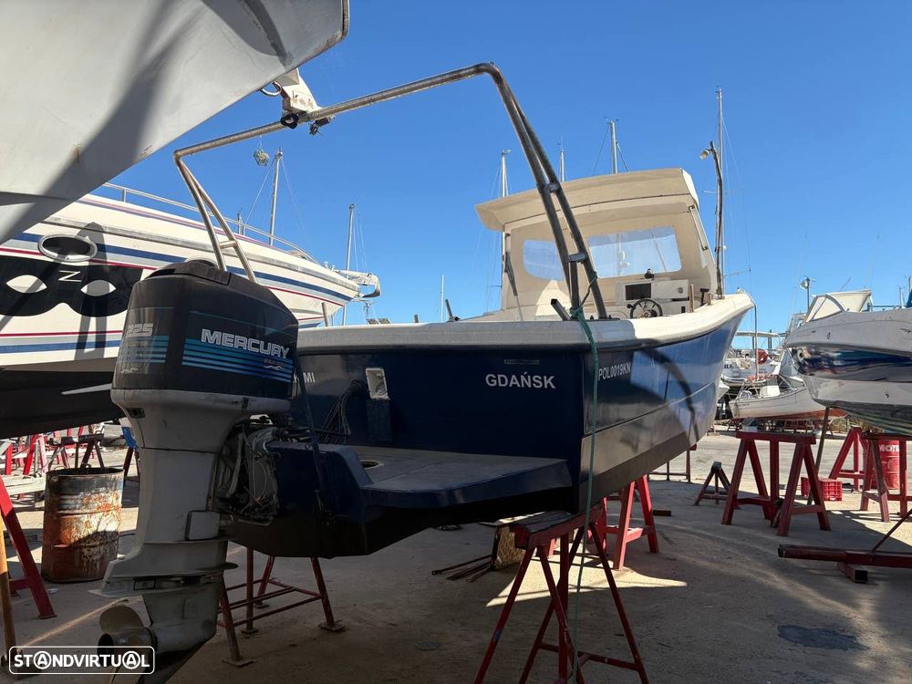 Levant 780 Sea Pro Cabin - 4