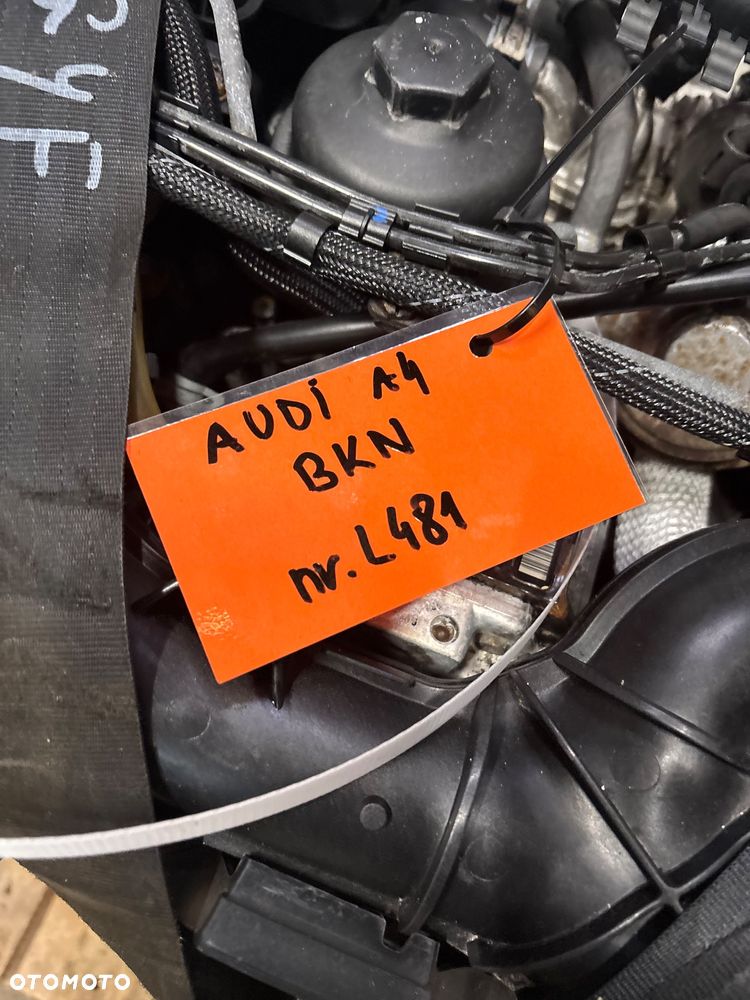 Silnik kompletny  Audi A4 3.0 TDI BKN 204 KM 2005r - 3