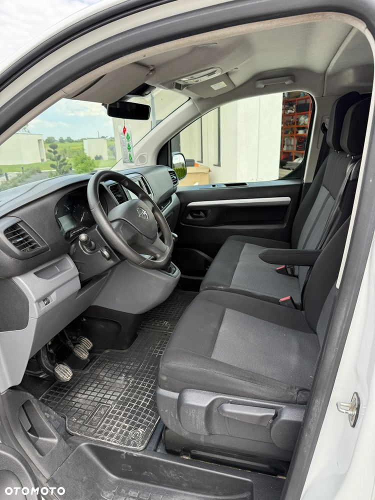 Opel vivaro - 6