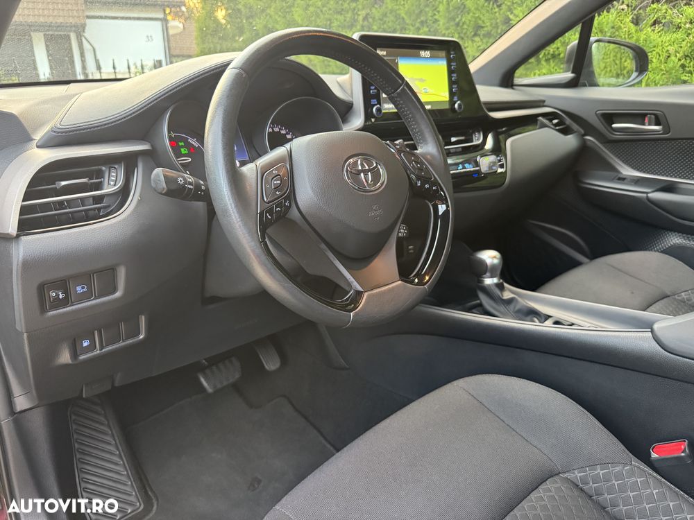 Toyota C-HR Hybrid Business-Edition - 20