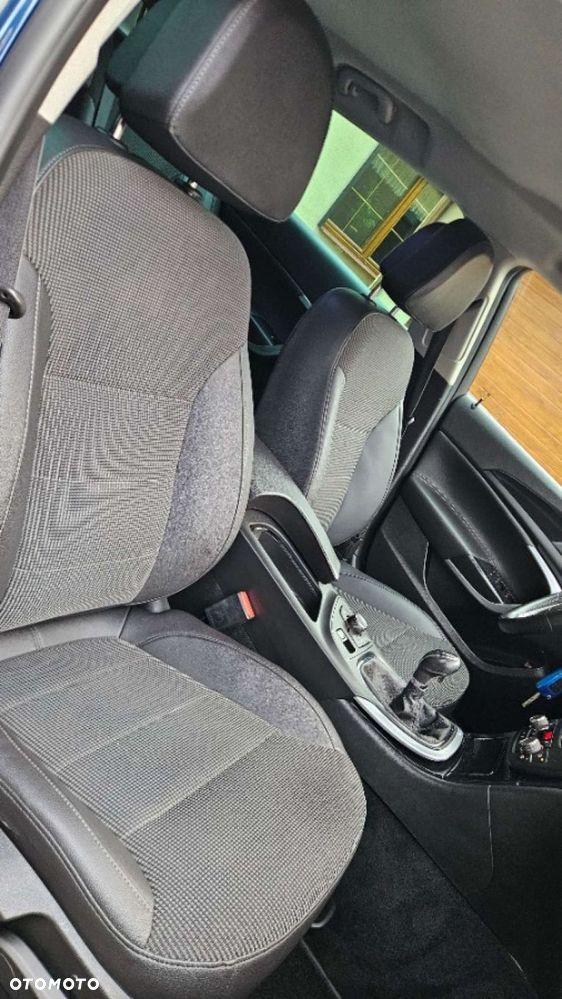 Opel Insignia 1.6 Turbo Cosmo - 27