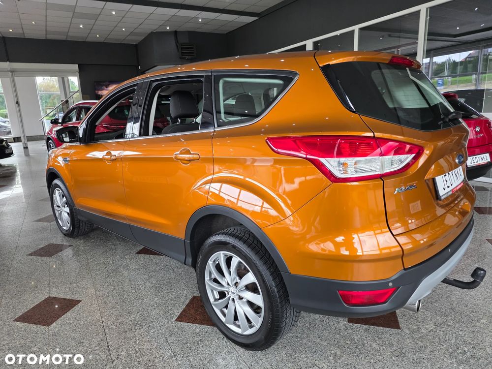 Ford Kuga - 4
