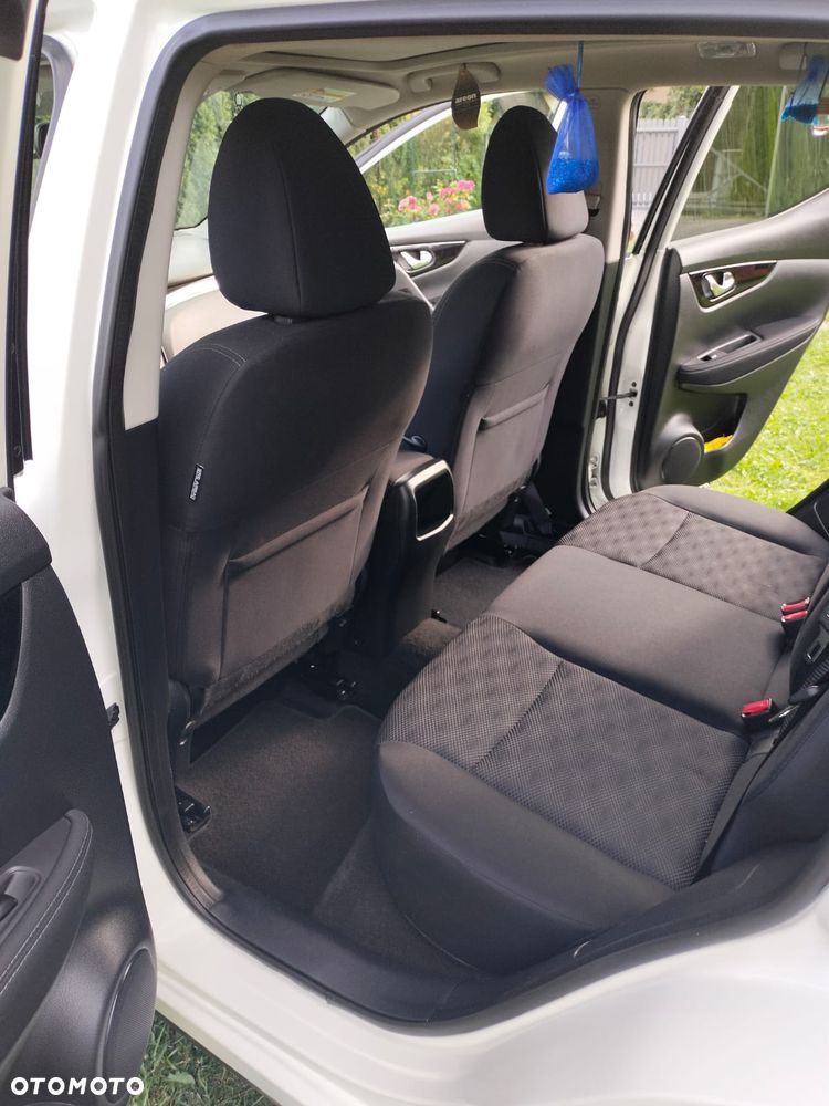 Nissan Qashqai 1.2 DIG-T Acenta EU6 - 16
