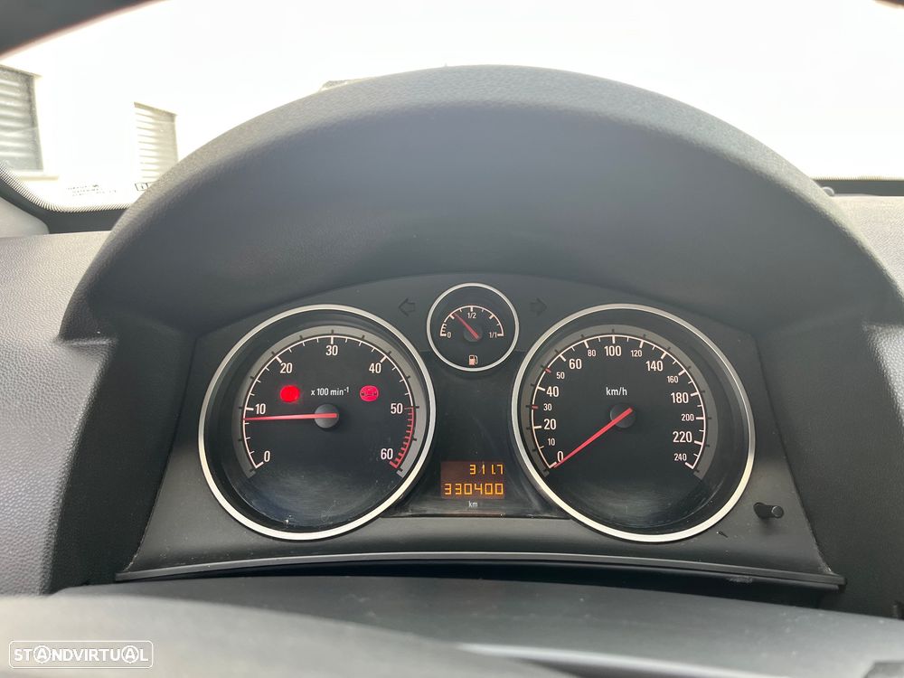 Opel Astra 1.3 CDTI Cosmo - 20