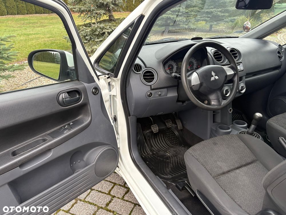 Mitsubishi Colt 1.3 Intense - 19