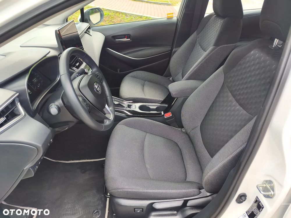 Toyota Corolla 1.8 Hybrid Comfort - 11
