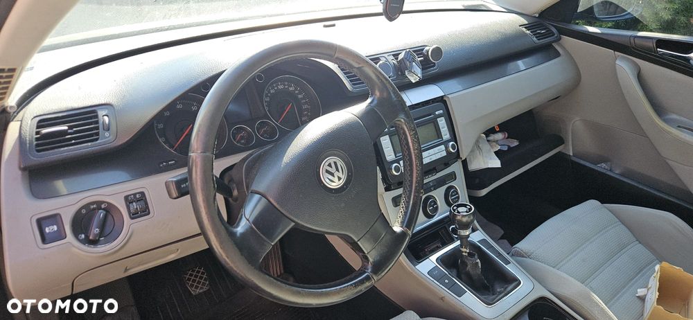 VOLKSWAGEN PASSAT B6 05-09 2.0 FSI BLR - RADIO RADIOODTWARZACZ - 20