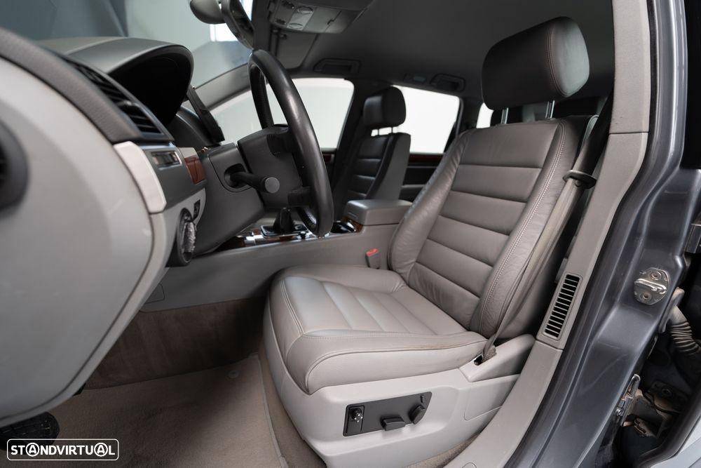 VW Touareg 2.5 TDi Top - 23