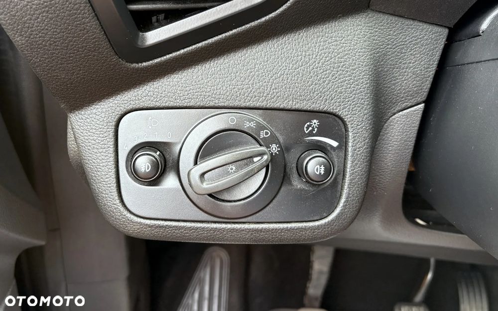 Ford Kuga 2.0 TDCi 4x4 Titanium - 30