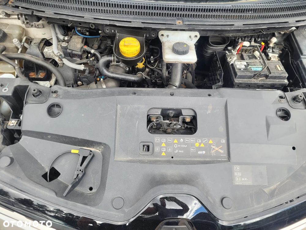 Renault Grand Scenic - 13