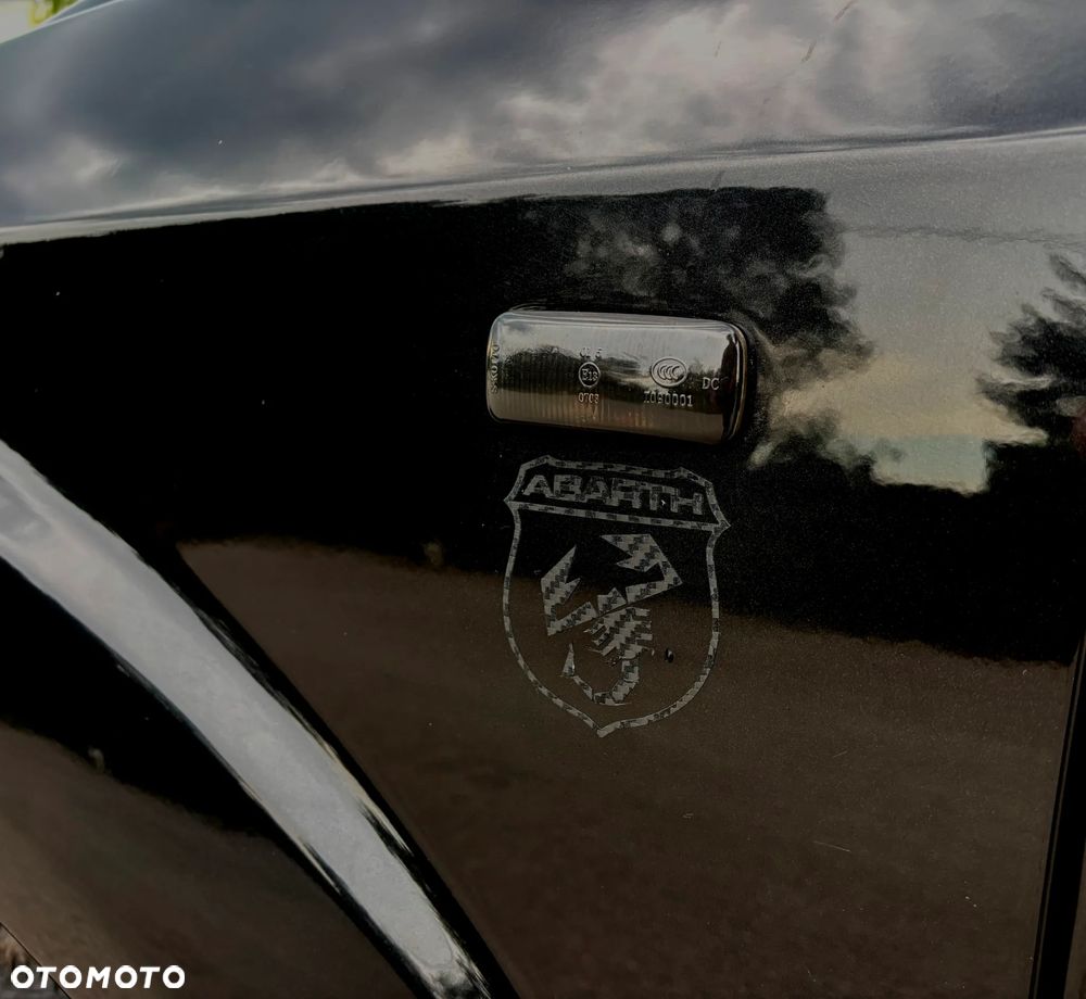 Fiat Freemont 2.0 Multijet Black Code AWD - 10