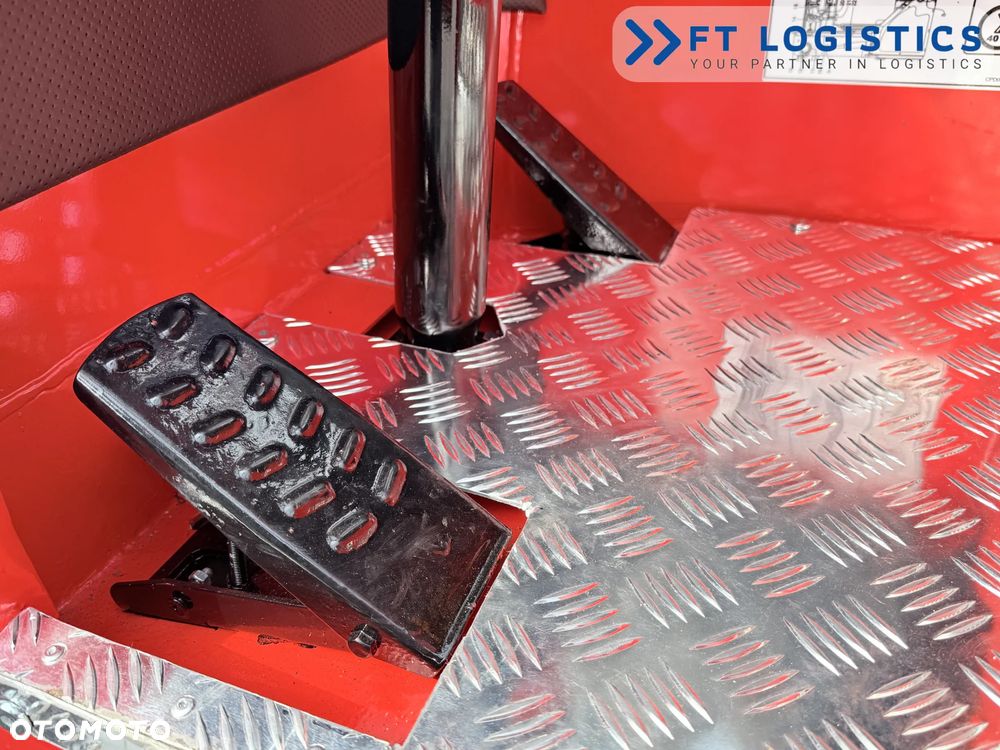 Combilift WÓZEK CZTEROKIERUNKOWY - WIELOKIERUNKOWY | COMBILIFT C4000 | DIESEL | DUPLEX 4050MM | SZEROKI POZYCJONER WIDEŁ |  STAN IDEALNY | Szeroka oferta wózków czterokierunkowych i bocznych, dopasowanych do różnorodnych potrzeb i zastosowań - 12