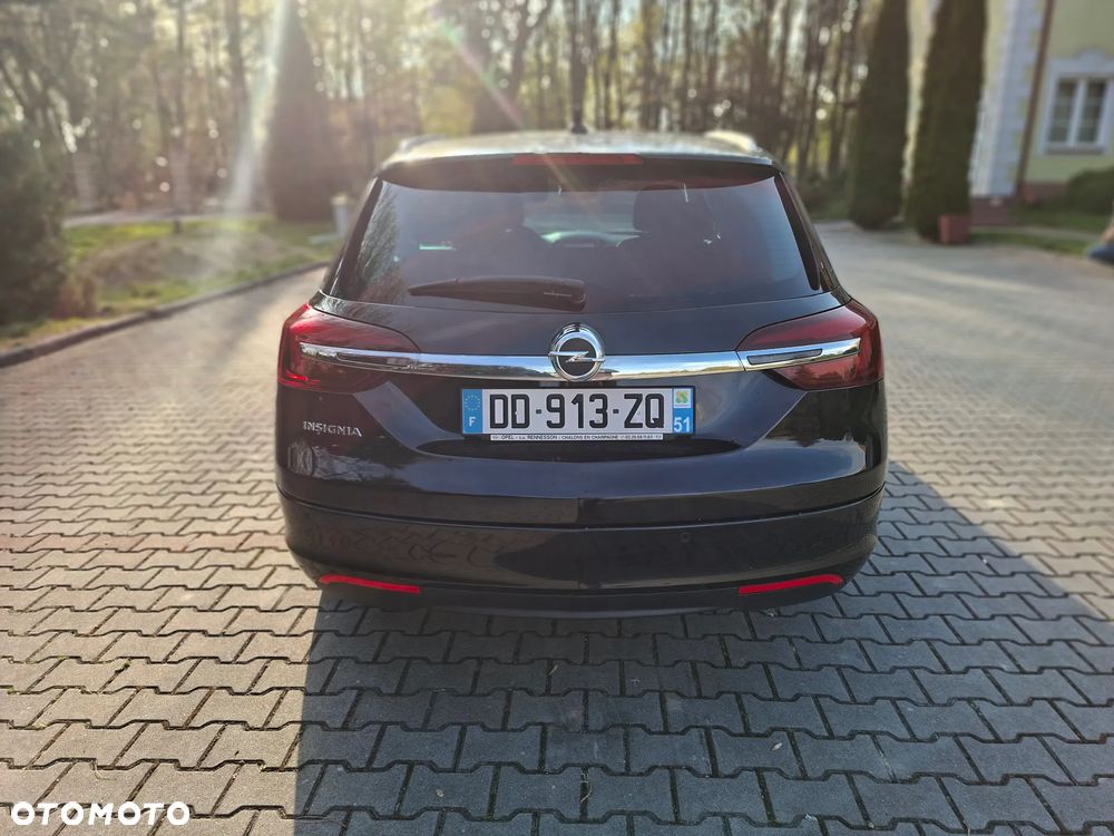 Opel Insignia - 15