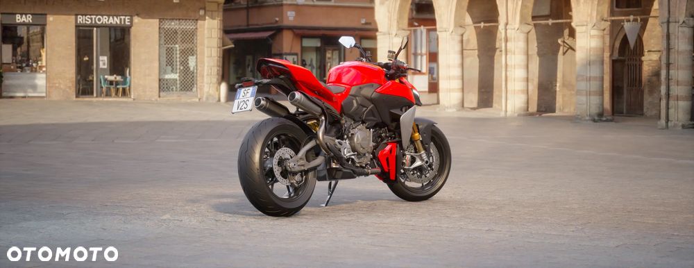 Ducati Streetfighter V2 - 5