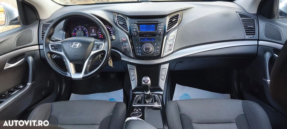 Hyundai i40 i40cw 1.7 CRDi blue Style - 8