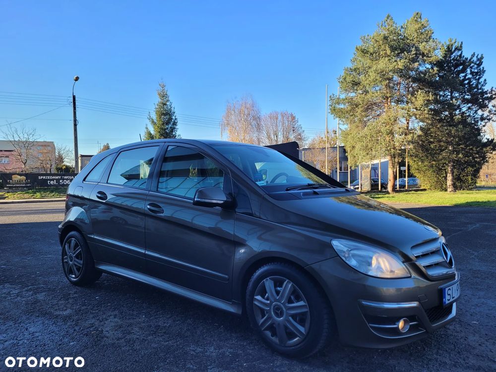 Mercedes-Benz Klasa B - 2