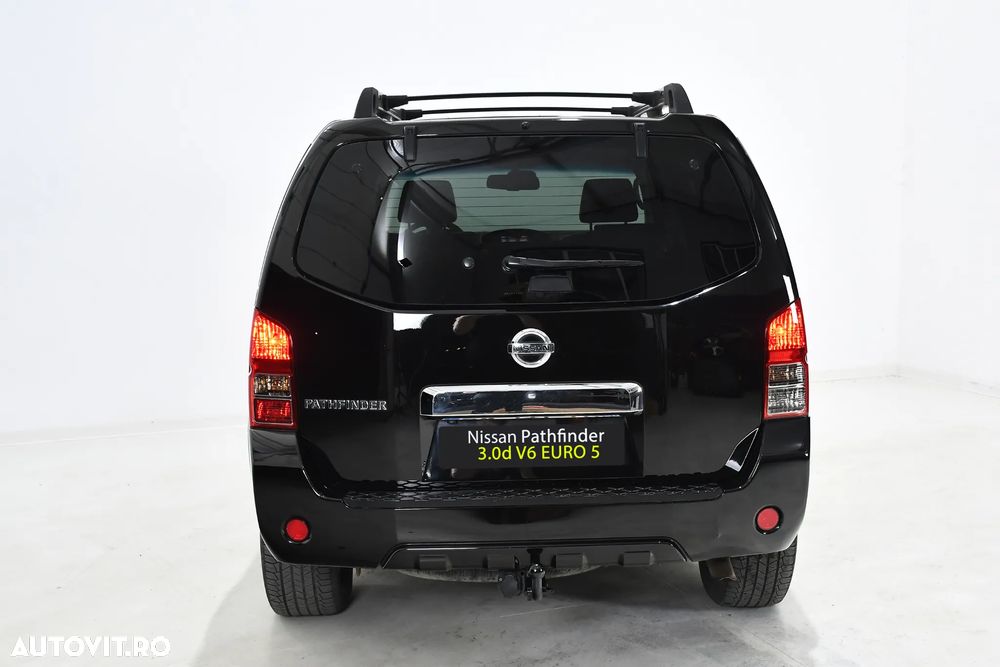 Nissan Pathfinder 3.0 dCi V6 All Mode 4X4 LE Aut. - 12
