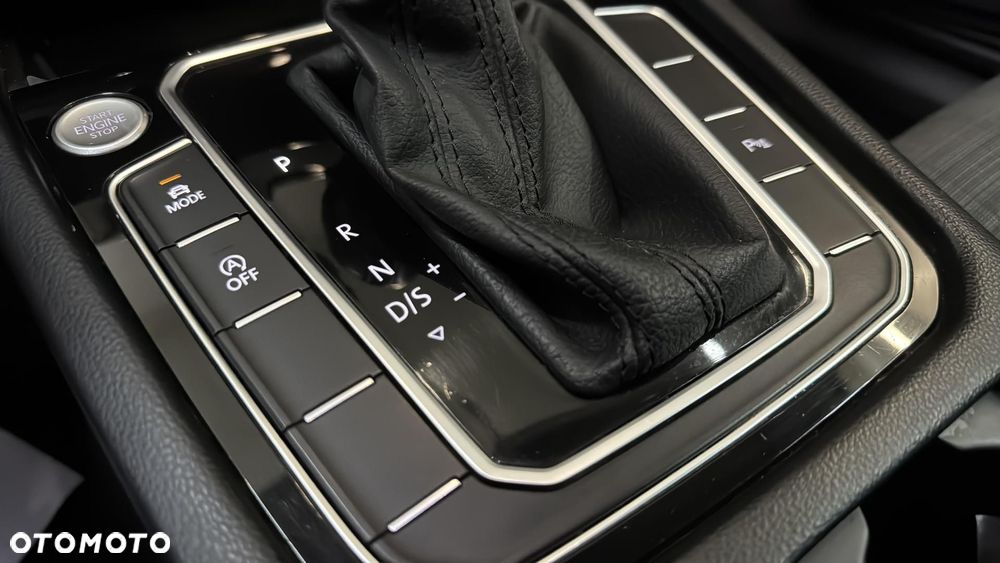 Volkswagen Passat 2.0 TDI EVO Business DSG - 21