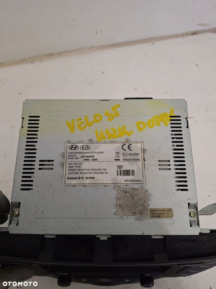 hyundai veloster radio cd 96560-2v200 11- - 2