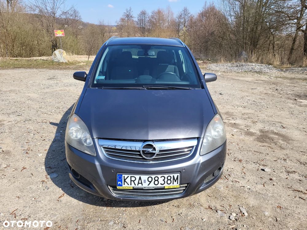 Opel Zafira 1.9 CDTI 111 - 2