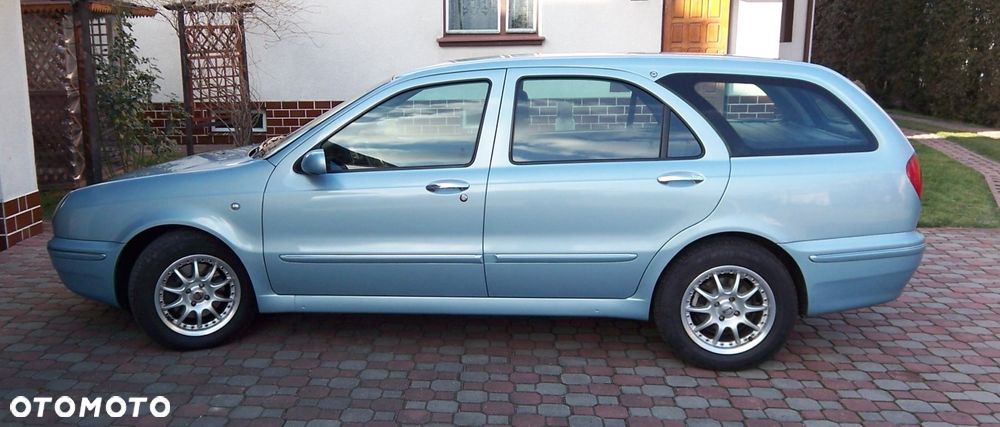 Lancia Lybra 1.9 JTD - 3