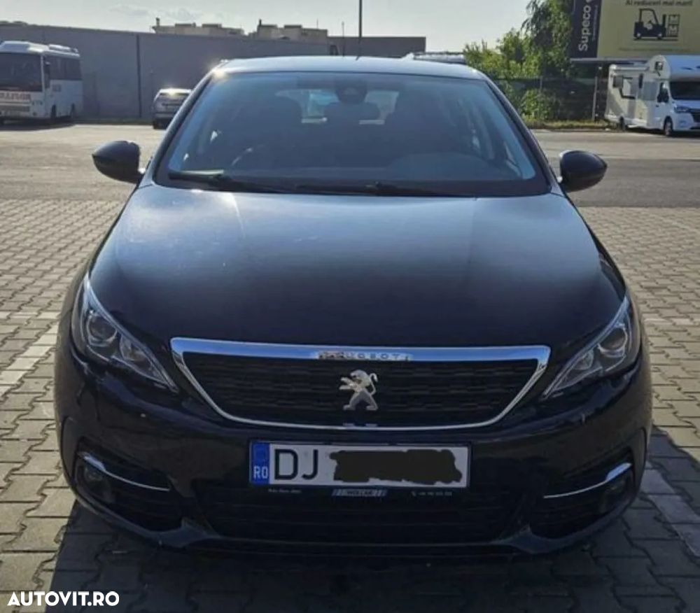 Peugeot 308 - 1