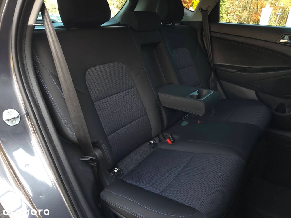 Hyundai Tucson blue 1.6 GDi 2WD Passion - 32