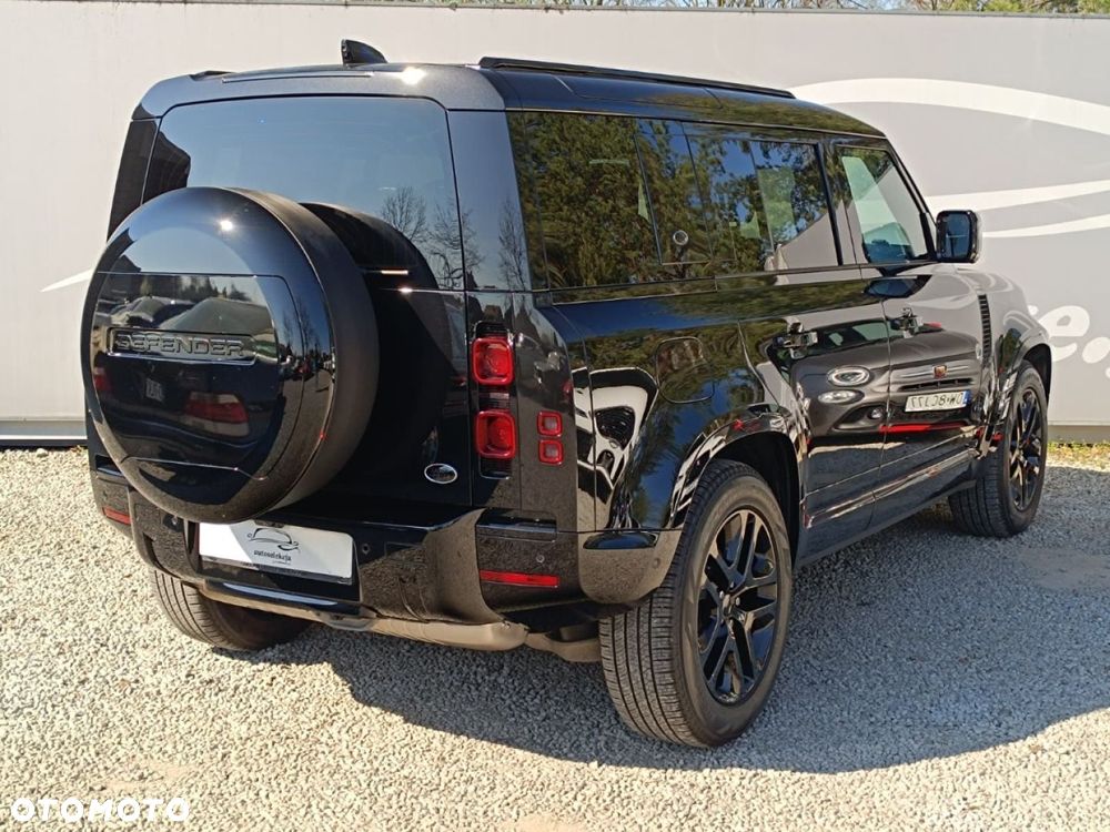 Land Rover Defender - 14