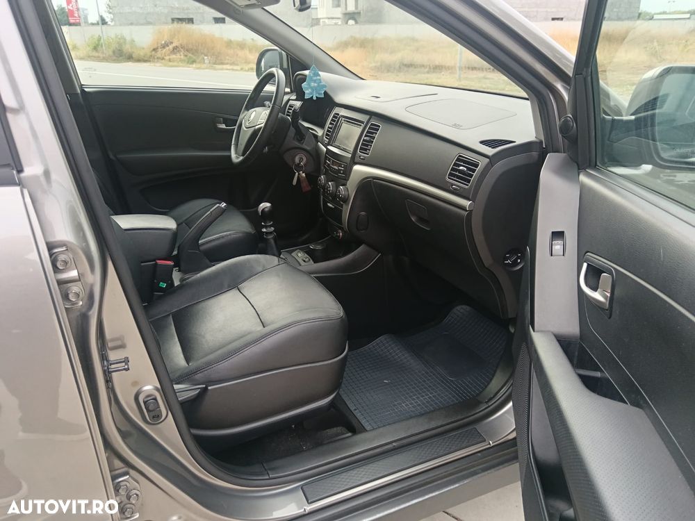 SsangYong Korando 2.0 E-XDI DPF 2WD Crystal - 13
